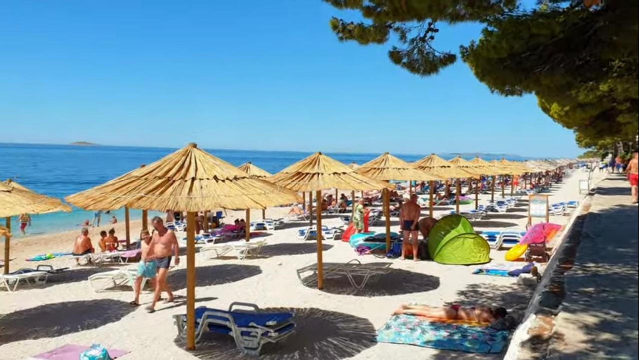 Sunny Holiday House With Pool Kaštela Εξωτερικό φωτογραφία