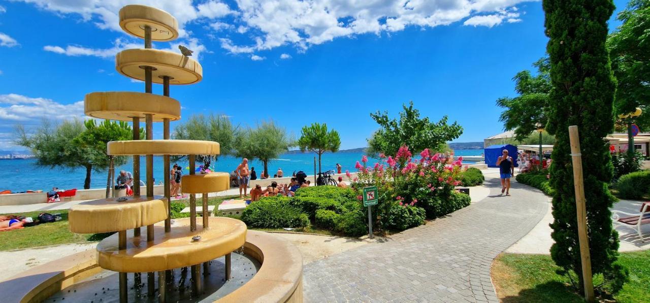 Sunny Holiday House With Pool Kaštela Εξωτερικό φωτογραφία